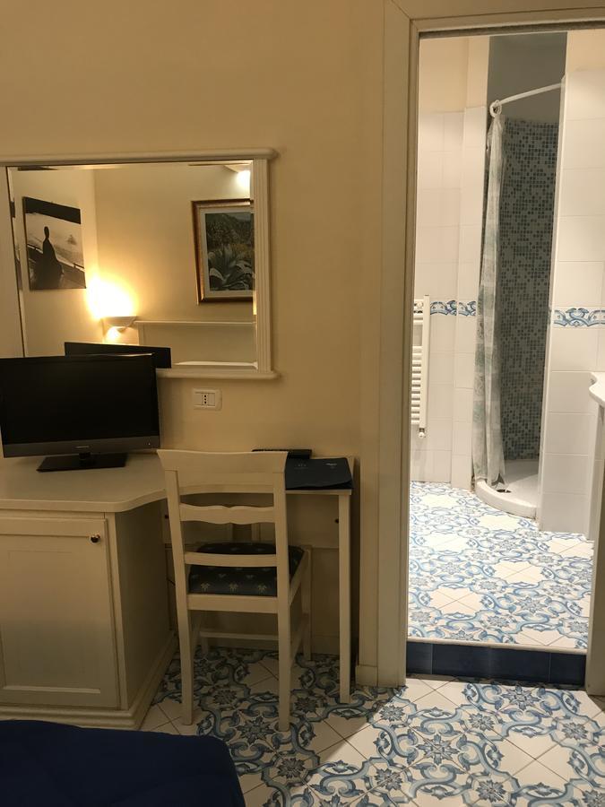 Hotel Alexander Palme Chianciano Terme Eksteriør billede